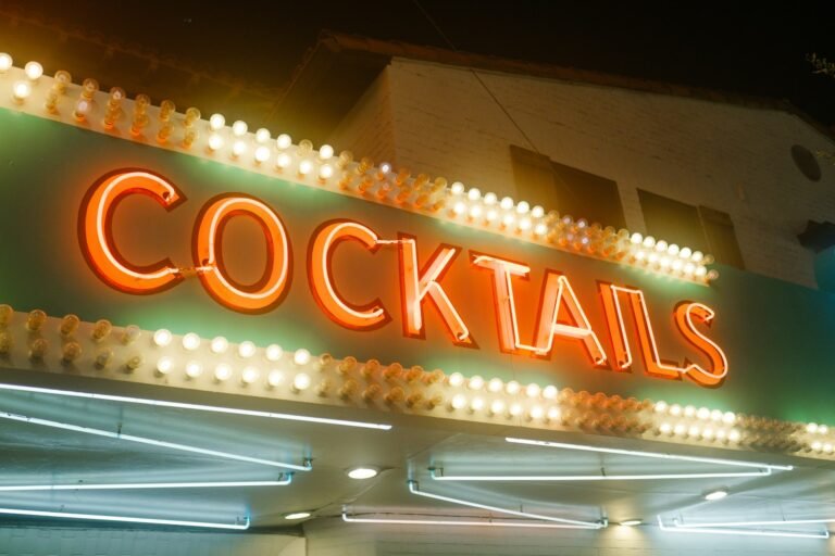 cocktails sign